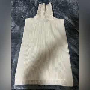 Knit turtleneck collar